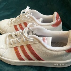 ADIDAS GRAND COURT CLOUDFOAM LIFESTYLE COURT COMFORT SHOES Woman’s sz 8 NWOT